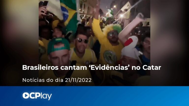 Brasileiros cantam ‘Evidências’ no Catar