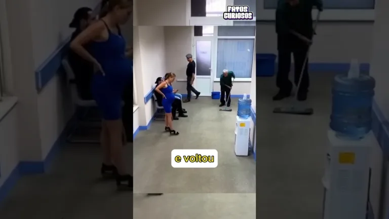 VOCÊ NÃO VAI ACREDITAR NO QUE ESSE SENHOR FEZ #short #shorts #viral #comedy #tiktok #video #comedia