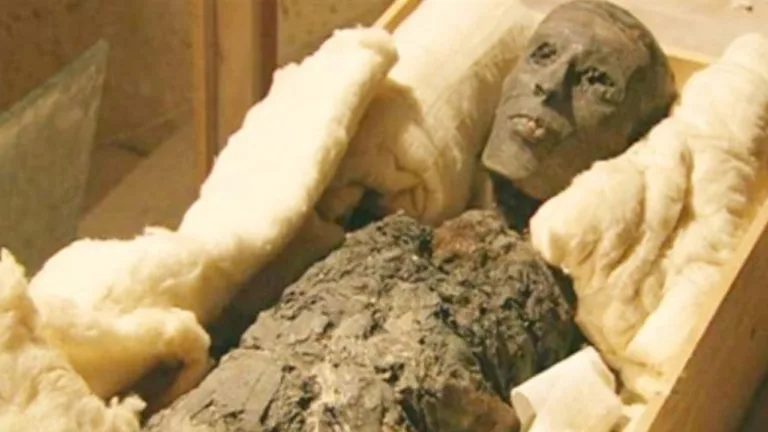 A tumba de Tutancâmon e seus segredos do antigo Egito