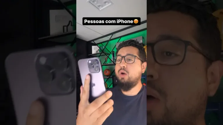 Discurso dos donos de iPhone e donos de samsung a história se repete