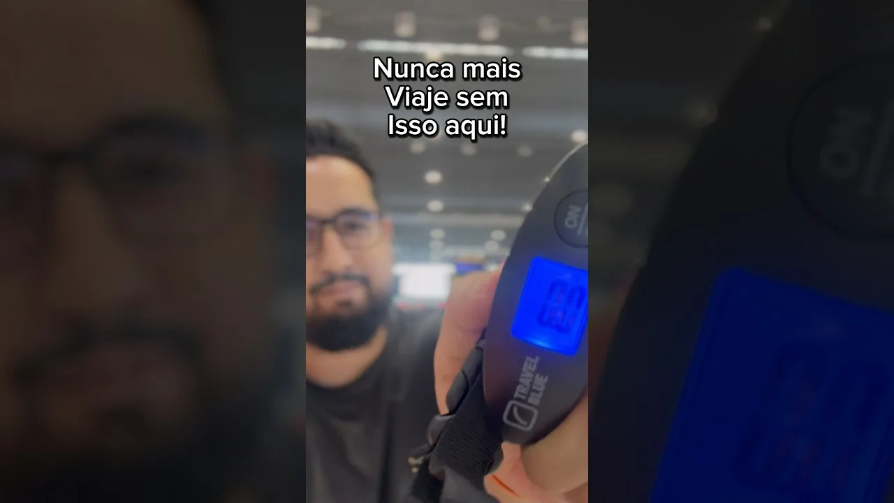 Este pesador de bagagem é indispensável antes de uma viagem