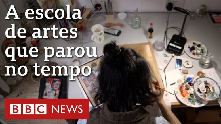 A escola em Londres que faz tinta com insetos e pincel com pelos de esquilo