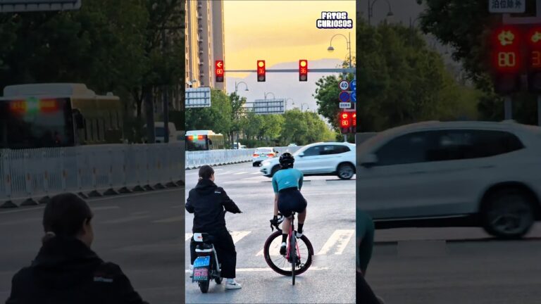 ESSA MULHER É A MELHOR CICLISTA DO MUNDO