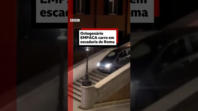 Octogenário empaca carro em escadaria de Roma