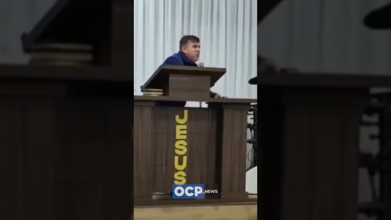 Pastor morre  ao vivo  durante culto