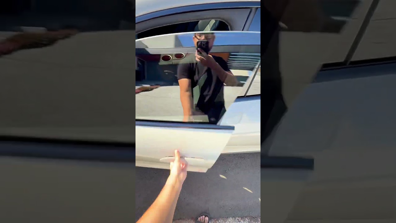 Como tirar a massa de ar quente de dentro do seu carro estacionado no sol