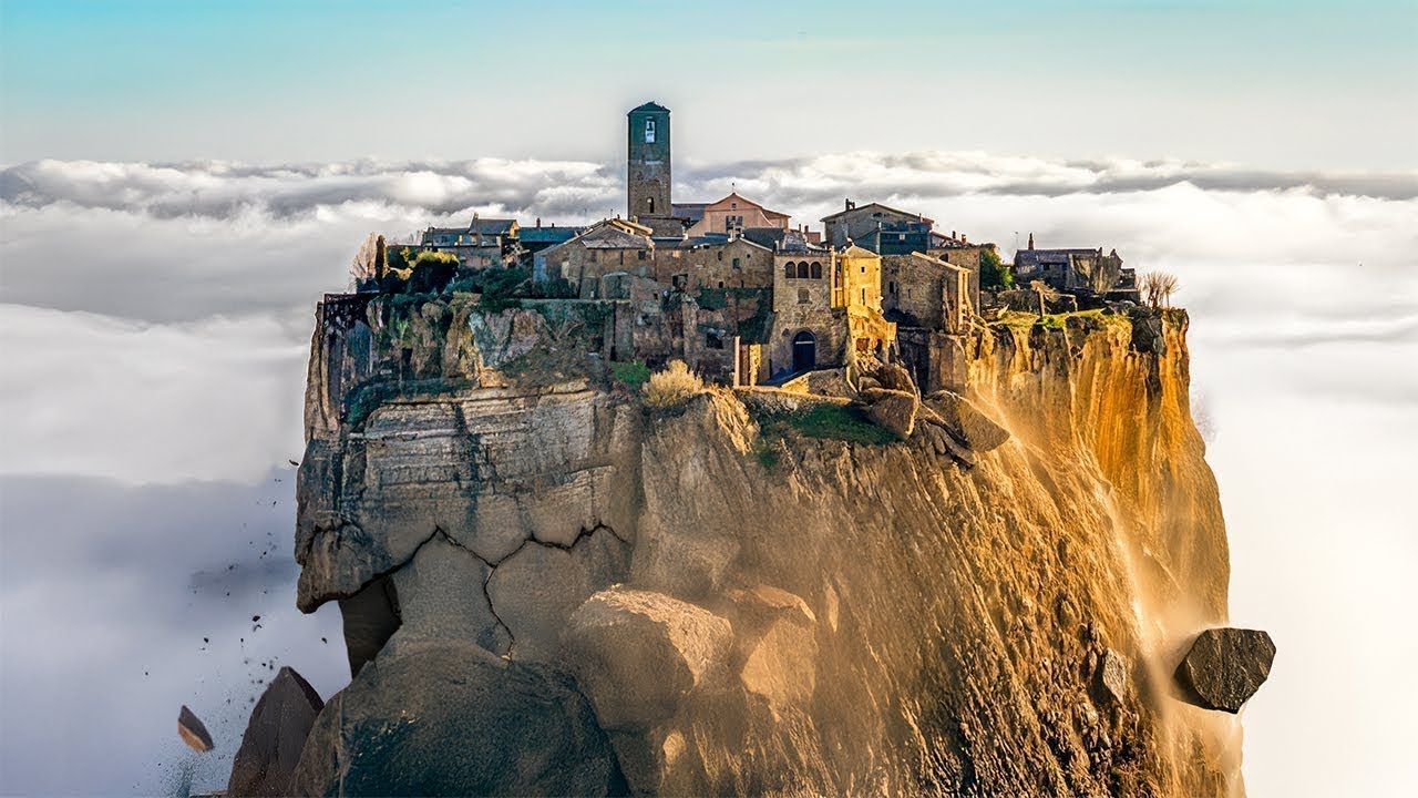 A Cidade Mais Assustadora Construída na Beira do Mundo