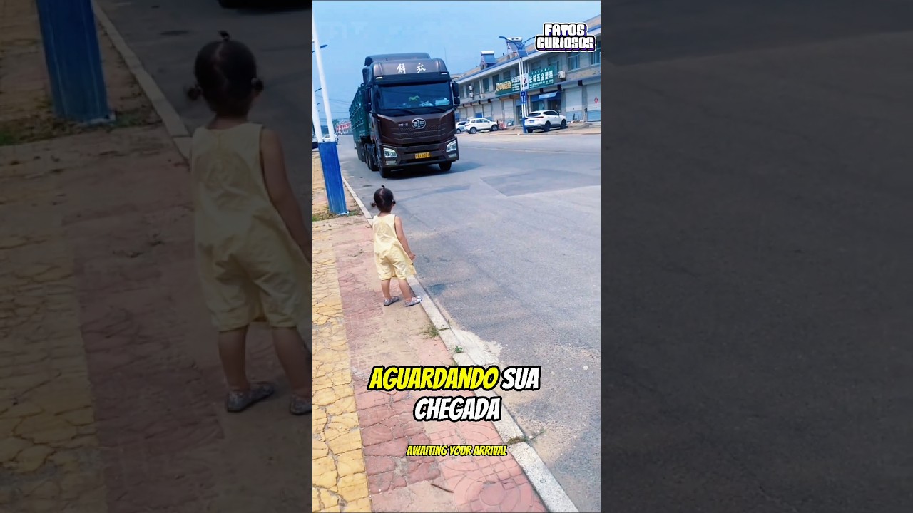 ESSA GAROTINHA EMOCIONOU A TODOS AO SEMPRE ESPERAR SEU PAI CHEGAR  DE VIAGEM