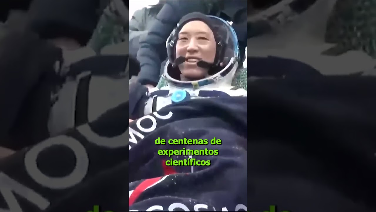 Astronautas pousam na Terra após 8 meses no espaço