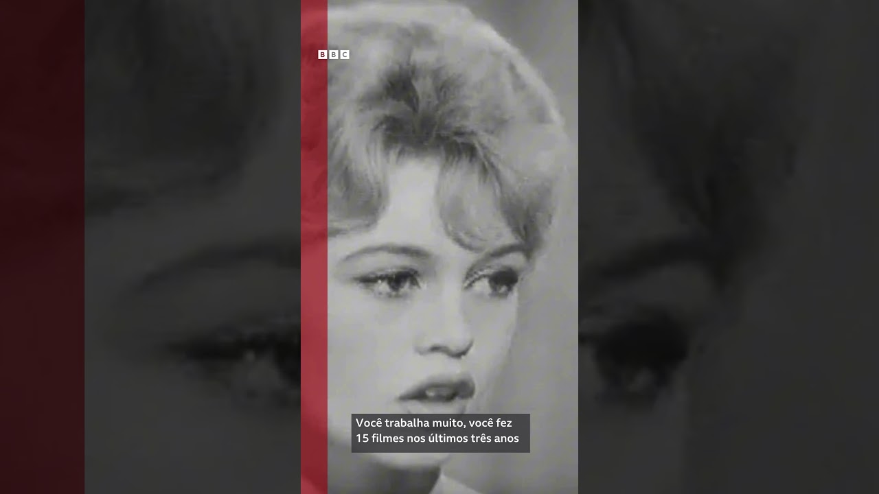 Brigitte Bardot, atriz francesa que revolucionou o cinema nos anos 1950, falou sobre sucesso em 1956