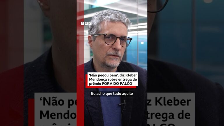'Não pegou bem', diz Kleber Mendonça sobre entrega de prêmio a 'O Agente Secreto' fora do placo