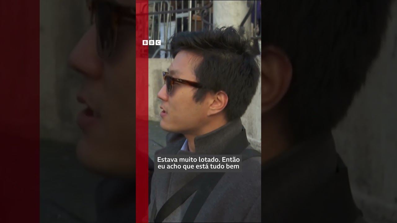 Turistas terão de pagar taxa de €2 euros para se aproximar da Fontana di Trevi, em Roma