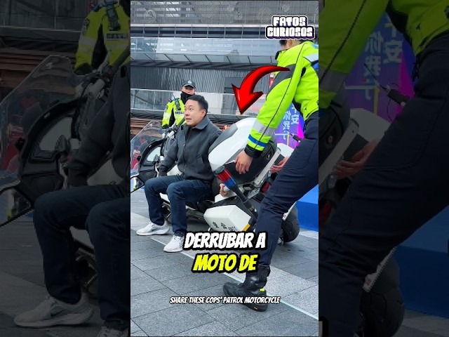 ESSE HOMEM DERRUBOU A MOTO DESSES POLICIAIS PORÉM ESSA POLICIAL ROUBOU A CENA