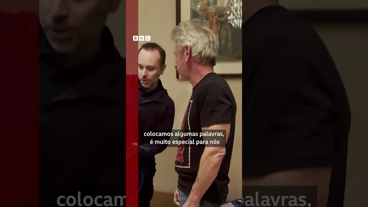 Sean Penn perde cerimônia do Oscar e recebe estatueta simbólica na Ucrânia