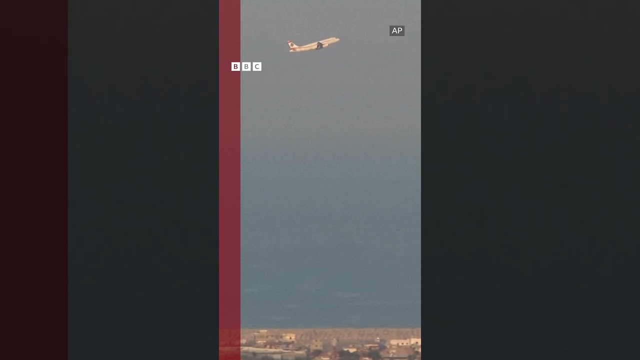Avião comercial decola durante ataque de Israel ao Líbano