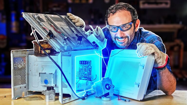 DESMONTAMOS um MICRO-ONDAS e DESCOBRIMOS TUDO!