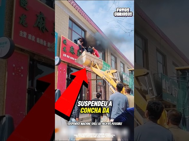 O operador dessa escavadeira mostrou ser um verdadeiro herói ❤