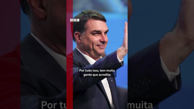 Flávio Bolsonaro viaja aos EUA em busca de Trump: Trump: classe executiva, steak, fotos e sorvete