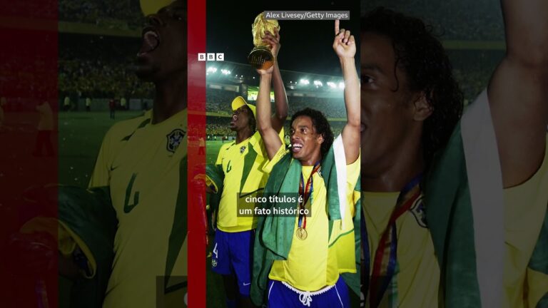 'Brasileiro precisa parar de se gabar', diz biógrafo de Pelé e Sócrates
