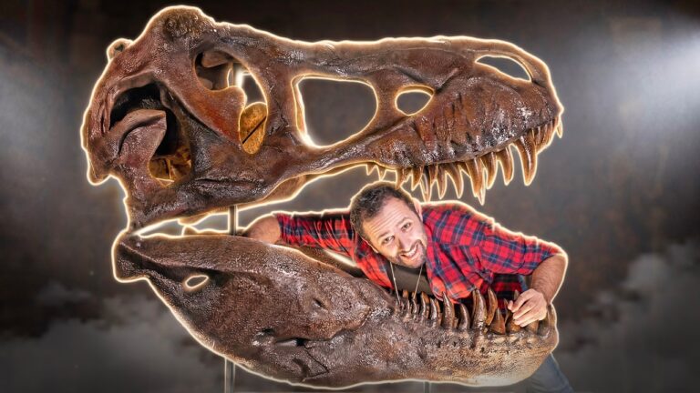 FIZEMOS uma CABEÇA de T-REX em TAMANHO REAL!