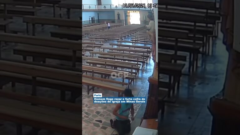 Homem finge rezar e furta cofre de doações de igreja em Minas Gerais