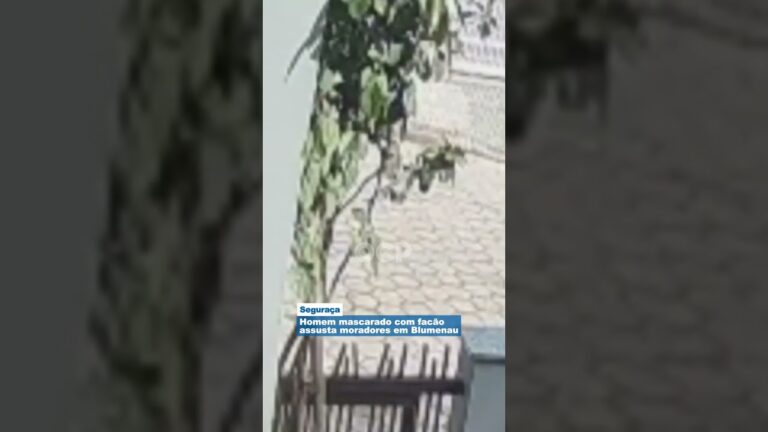 Homem mascarado com facão  assusta moradores em Blumenau