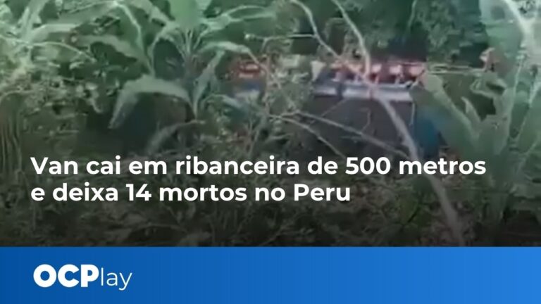 Van cai em ribanceira de 500 metros edeixa 14 mortos no Peru