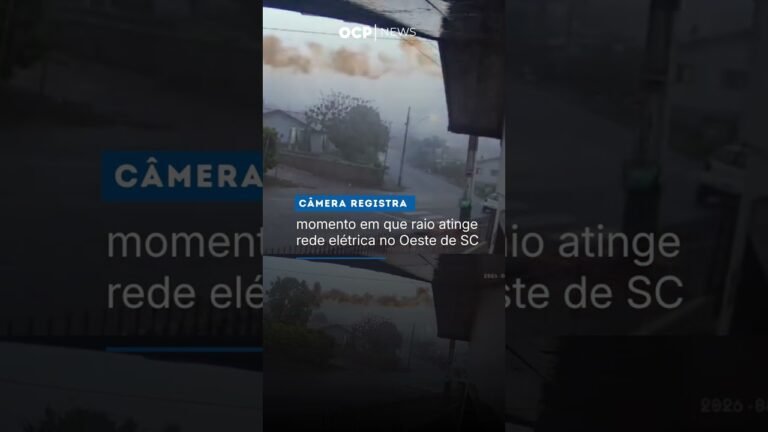 Câmera registra momento em que raio atinge rede elétrica no Oeste de SC