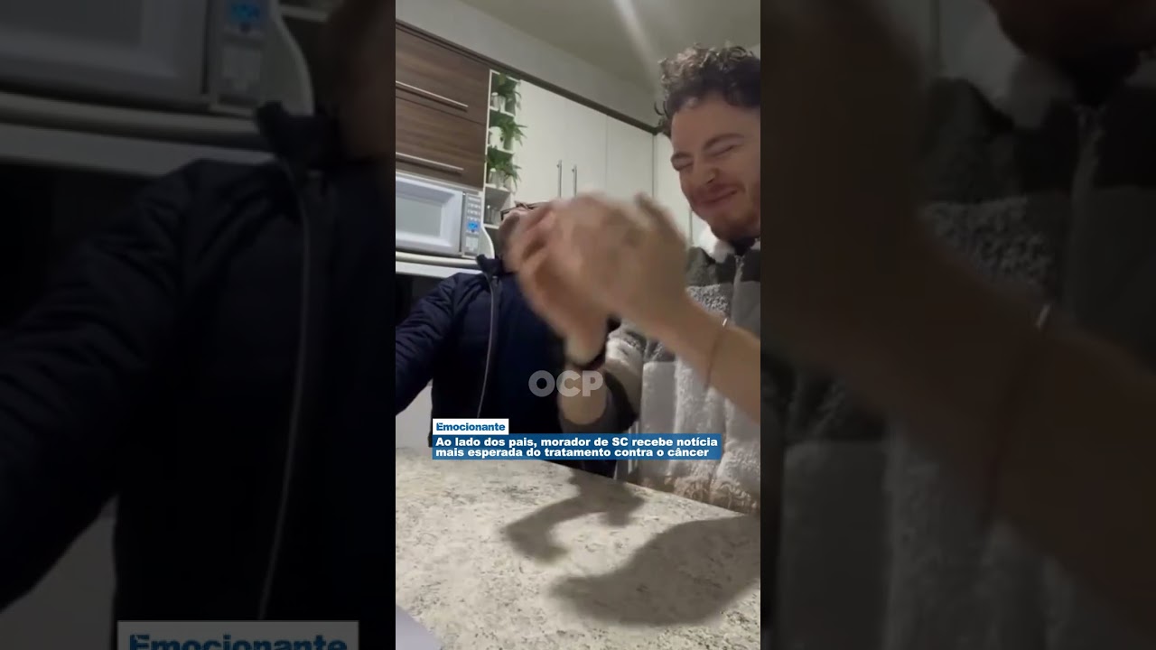 Ao lado dos pais, morador de SC recebe notícia mais esperada do tratamento contra o câncer