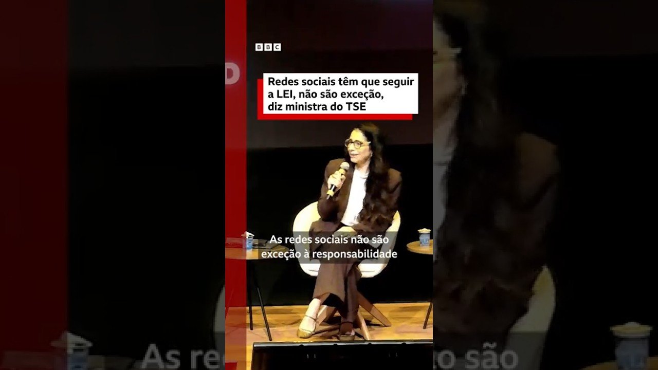 "Redes sociais têm que seguir a LEI, não são exceção", diz ministra do TSE