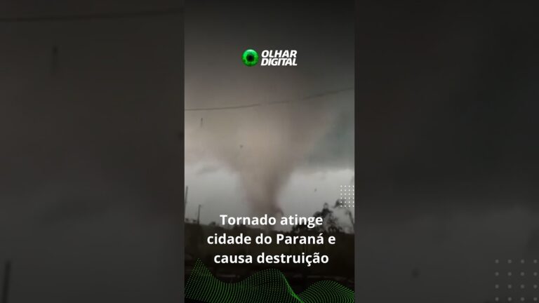 Tornado atinge cidade do Paraná e causa destruição