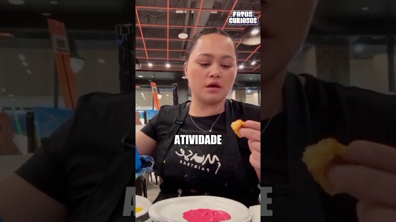 ELA CONFUNDIU TINTA COM KETCHUP