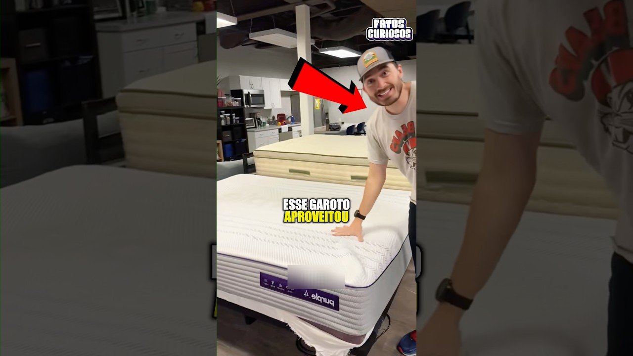 ESSE GAROTO FEZ UM COLCHÃO USANDO APENAS AMOSTRAS GRÁTIS